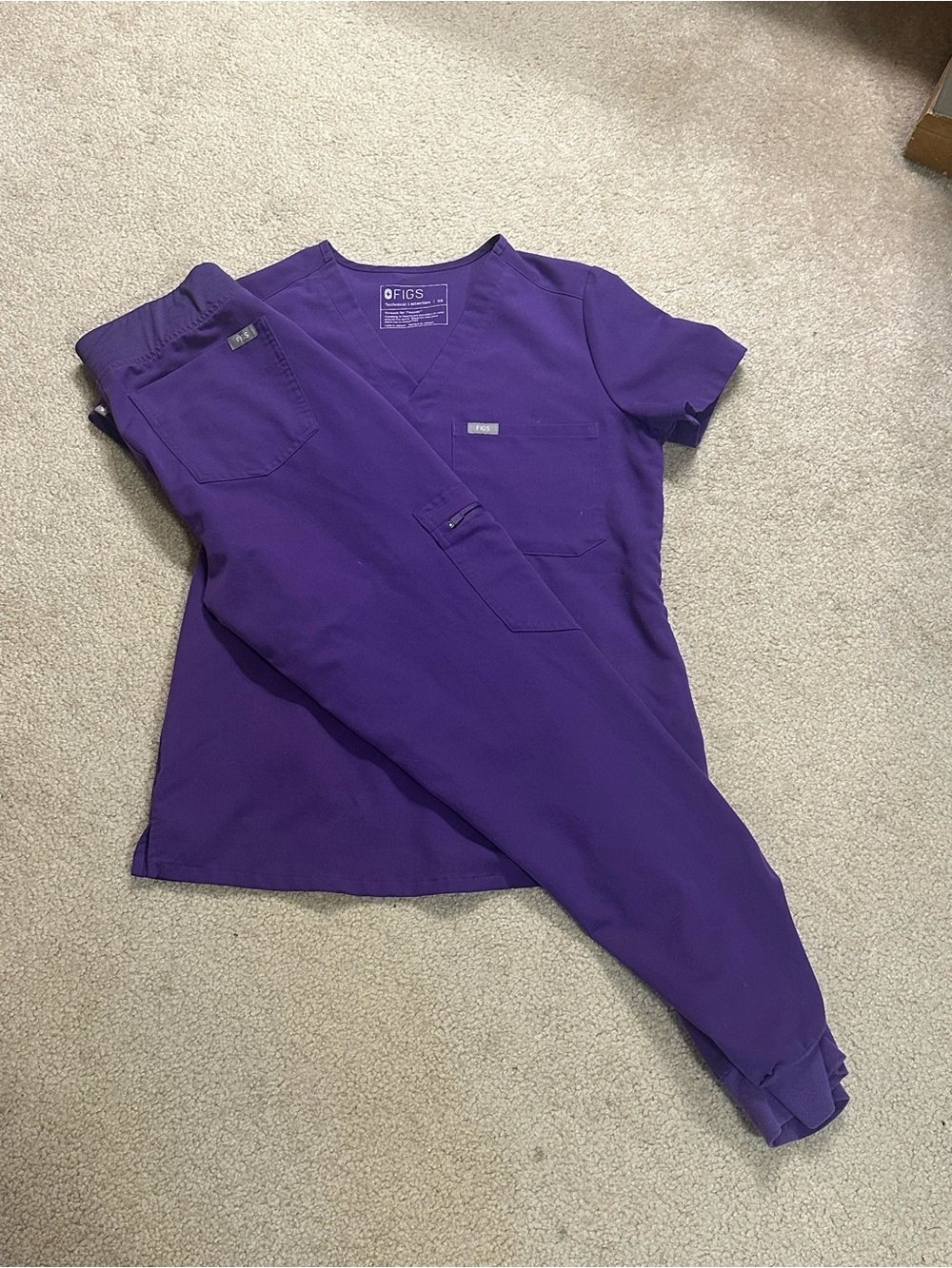 FIGS Deep Purple Catarina top and Zamora bottom XS